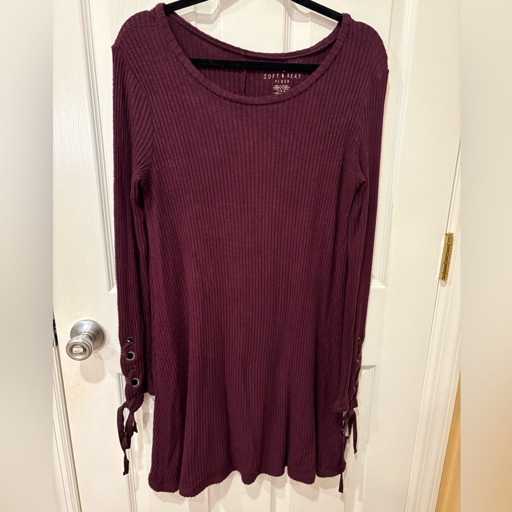 American Eagle Soft & Sexy Plush Dress Lace Up Sleeves Burgundy Women’s Size M